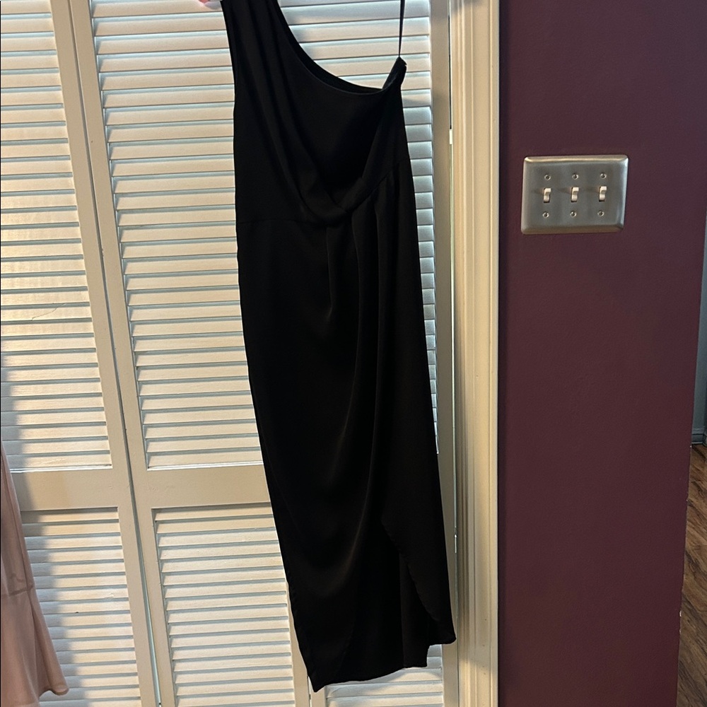 SHEIN Black One-Shoulder Draped Cocktail Dress
